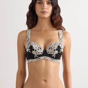 SOLD Intimissimi Pretty Flowers Sofia Balconette Bra